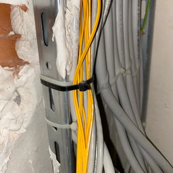 Türk Telekom Binama Altyapı Getirmiyor