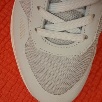 Lumberjack Ayakkabıda İki Günde Açılma!