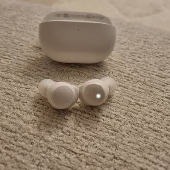 Xiaomi Kutudan Bozuk Kulaklık Çıktı