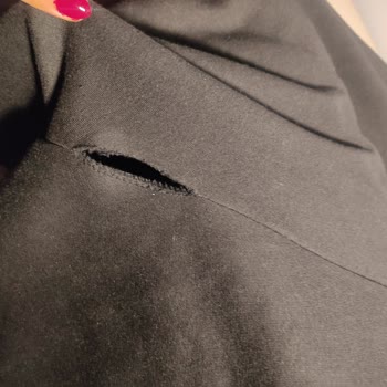 H&M Eşofman Altı Bir Kez Bile Giyilmeden Tek Yıkamada Yırtıldı!