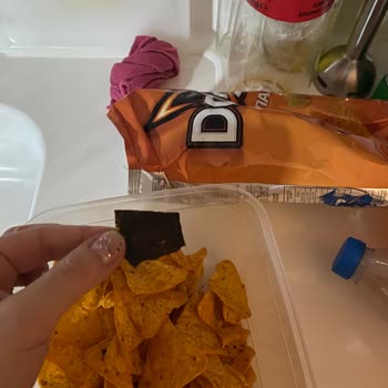 Doritos'un İçindeki Yabancı Cisim