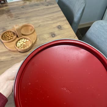 Tefal Yine Şaşırtmadı Ve Eğri Kek Kalıbı Gönderdi