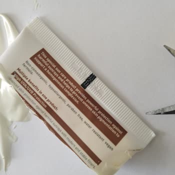 Solante Güneş Kremi Koku Yaptı