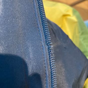 Tchibo Kusurlu Mont Elimde Kaldı