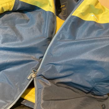 Tchibo Kusurlu Mont Elimde Kaldı