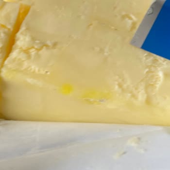 BİM Marketten Alınan Tereyağında Küflenme Sorunu