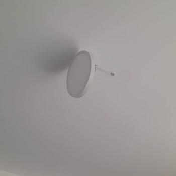 Koçtaş Fico LED Avize Kalitesiz