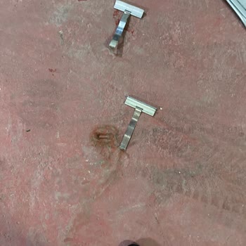 Axxa Otomatik Kepenk Sistemleri 1.000 TL İşi 3.500 TL Yaptılar Ve Yanında Çalışanda Yabancı