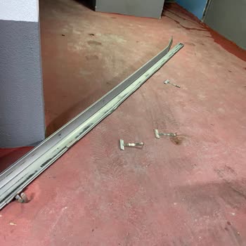 Axxa Otomatik Kepenk Sistemleri 1.000 TL İşi 3.500 TL Yaptılar Ve Yanında Çalışanda Yabancı