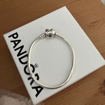 Forum İstanbul AVM Pandora Hatalı Ütün Satıyor