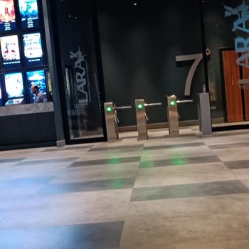 Lara Sineması Lavabo Kullanımı Engellendi!