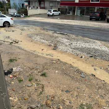 Tarsus Belediyesi Yolun Ve Kaldırımın Yapılması