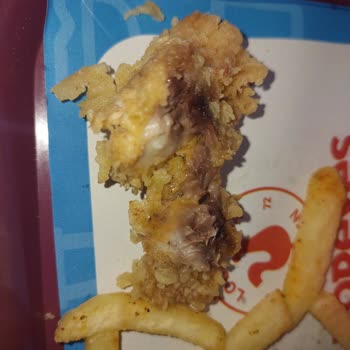 Popeyes Tavuğun Kötü Parçaları Kullanılıyor