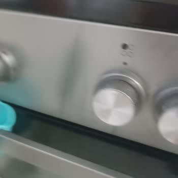 Arçelik Fırın Boya Atması Ve Kalitesizlik