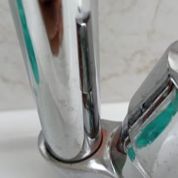 Bien Seramik Bien Firması Musluk Paslanması