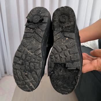 Scooter Ayakkabı Botların Tabanının Kalkması