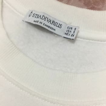 Defolu Ürün Stradivarius Markası