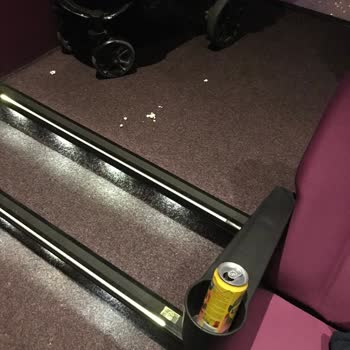 Paribu Cineverse Sinema Salonu Temizliği