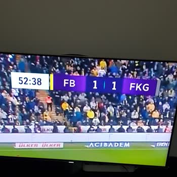 Smart TV Bein Sports 1 Yayın Kalitesizliği (Yakın Çekim Gösteriyor)