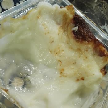 Güneli Pastanesi Tatlının İçinden Kıllar Çıkması