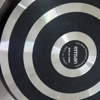 Şikayet Emsan Granit Tencere Graniti Soyuldu Sanki Plastik