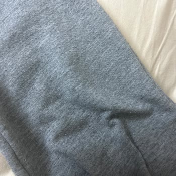 Maviden Aldığım Eşofman Tüylendi