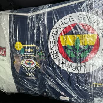 Taç Lisanslı Fenerbahçe Pamuk Tek Kişilik Yorgan Seti Boya Akıtıyor