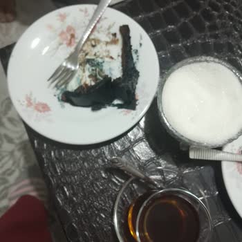 İnci Pastanesi Gıda Boyası Ve Yanlış Pasta