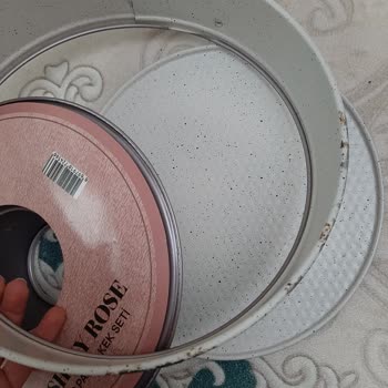 Karaca Züccaciye Kötü Malzemeyle İnsan Sağlığına Zarar