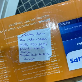 PHILIPS Dik Süpürgem Çalışırken Kendiliğinden Kapanıyor