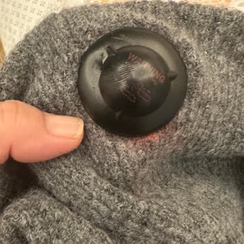 H&M Unutulan Güvenlik Alarmı