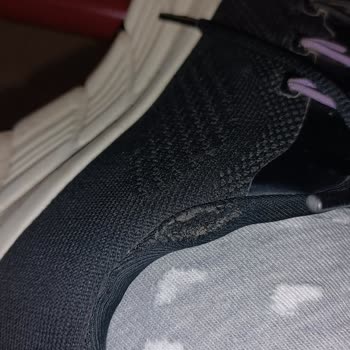 4 Aylık Skechers Ayakkabımın Dikişleri Söküldü!