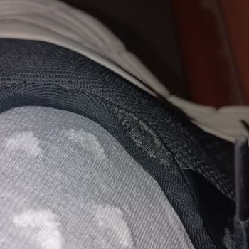 4 Aylık Skechers Ayakkabımın Dikişleri Söküldü!