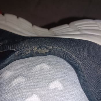 4 Aylık Skechers Ayakkabımın Dikişleri Söküldü!