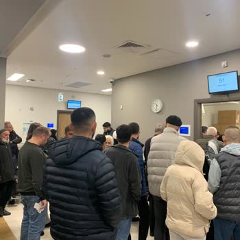 Başakşehir Çam ve Sakura Şehir Hastanesi Retina Bölümü Oct Sıra Sorunu