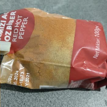 BİM Market Zincirinden Alınan Baharatın Rengi Değişti