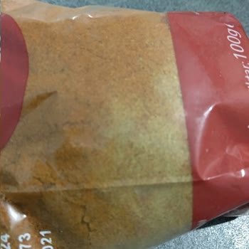 BİM Market Zincirinden Alınan Baharatın Rengi Değişti