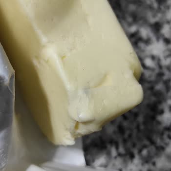 Mis Tereyağı Küflenmesi