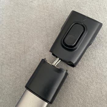 PHILIPS Ev Aletleri Philips XC8049/01 Şarjlı Süpürge Sapının Kırılması