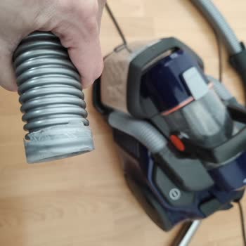 Electrolux Elektrikli Süpürge Hortumu 4 Ay Olmadan İşlevini Kaybediyor!