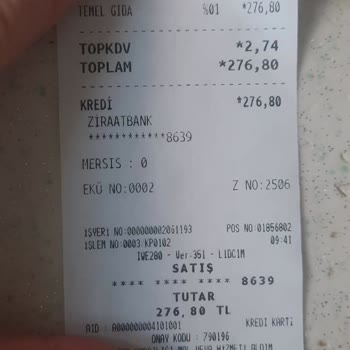 Özgüllü Süt Ürünleri Özgüllü Kaşar Peyniri, Gaz Kokuyor!