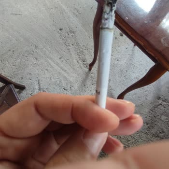 Parliament Midnight Blue Odun Parçası Ve Değişik Malzemeler Çıkması