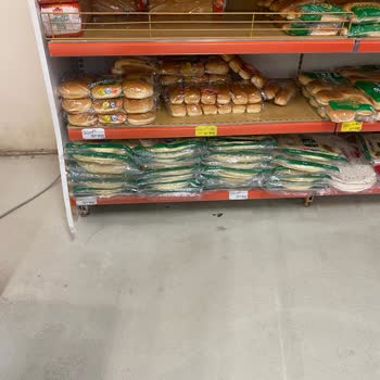 Migros Pastane Önündeki Hijyen Sorunu