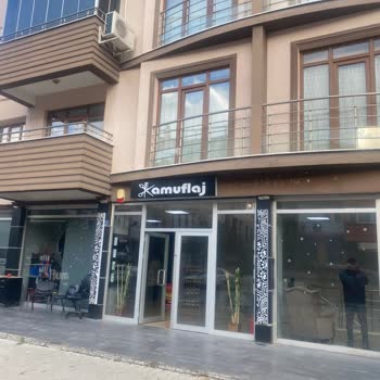 Kamuflaj Bayan Kuaförü İşletme Ve Çalışanlar