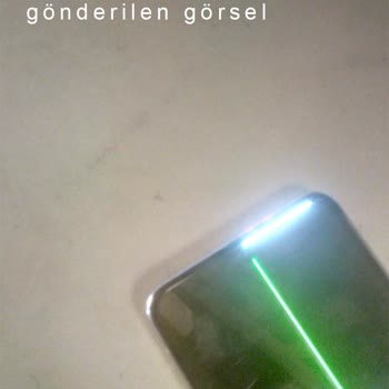 BDH Bilişim Destek Hizmetleri Z Flip 4 Cihazımı Sağlam Verdiğim Servisten Ekranı Kırık Şekilde Aldım