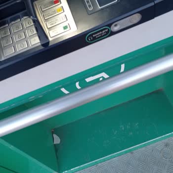 Papara ATM Parayı Yuttu