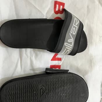 Quiksilver Yüksek Fiyat Ve Düşük Kalite, Terlik Hayal Kırıklığı