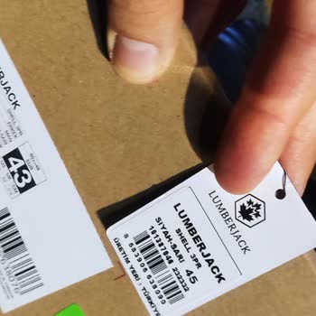 Sadık Spor Hepsiburada Müşterisine Sahip Çıkmıyor.