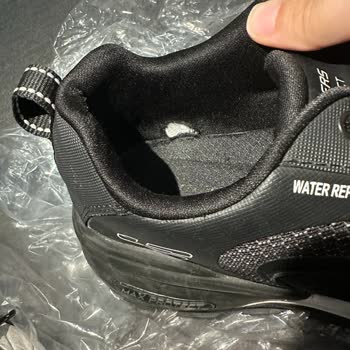 Skechers 4 Bin Tl Para Verdiğimiz Ayakkabı 1 Ay Dayandı