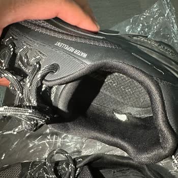 Skechers 4 Bin Tl Para Verdiğimiz Ayakkabı 1 Ay Dayandı
